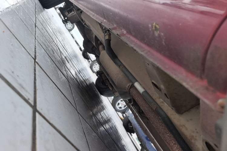 Used BAIC Weiwang M20 2014 1.5L practical type BJ415A Right Side Sill