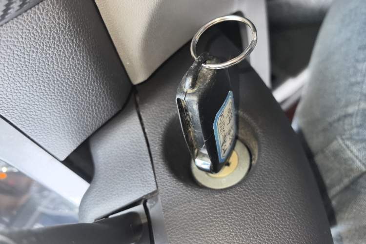 Used BAIC Weiwang M20 2014 1.5L practical type BJ415A Vehicle Key