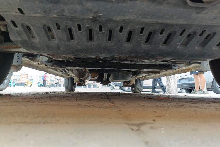 Used BAIC Weiwang M20 2014 1.5L Basic Version BJ415B Chassis Front