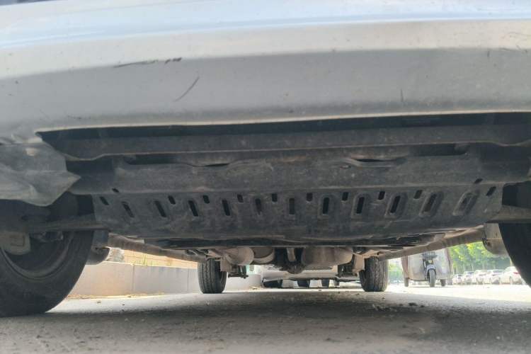 Used BAIC Weiwang M20 2014 1.5L practical type BJ415A Chassis Front