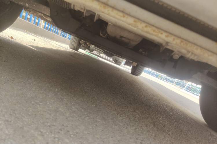 Used BAIC Weiwang M20 2014 1.5L practical type BJ415A Chassis Front