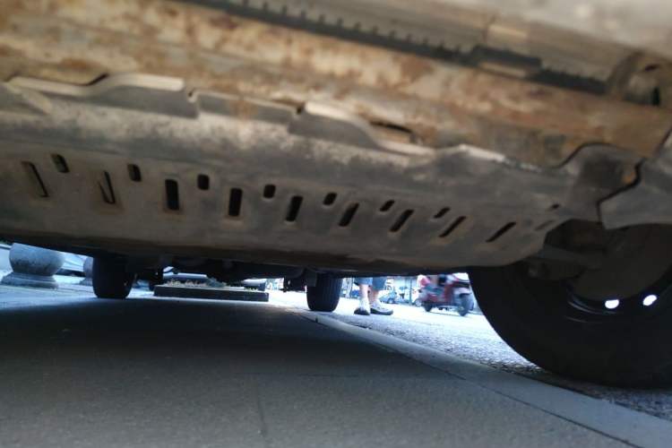 Used BAIC Weiwang M20 2014 1.5L practical type BJ415A Chassis Front