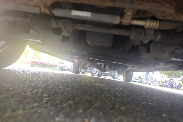 Used BAIC Weiwang M20 2014 1.5L Comfort Version BJ415B Chassis Front