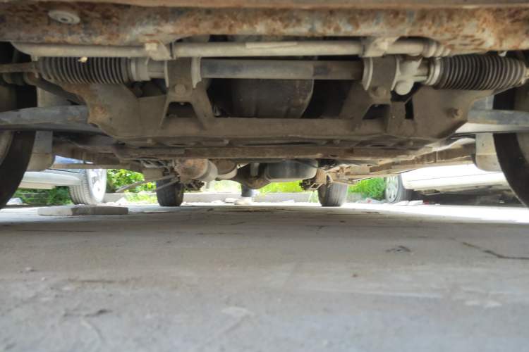 Used BAIC Weiwang M20 2014 1.5L Comfort Version BJ415B Chassis Front