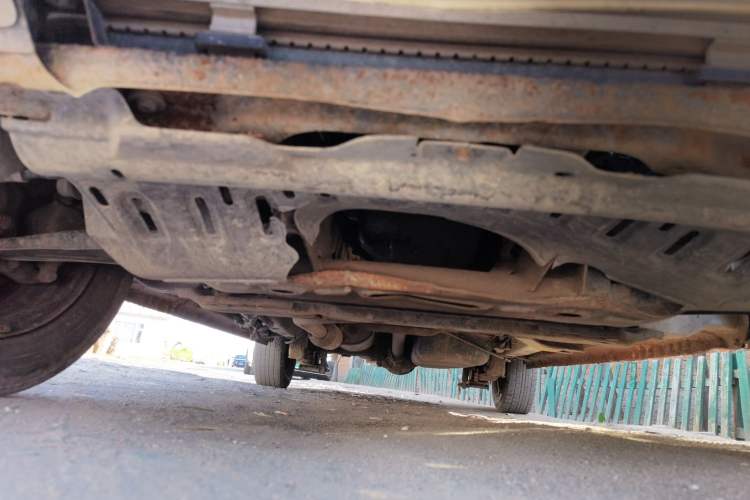 Used BAIC Weiwang M20 2014 1.5L practical type BJ415A Chassis Front