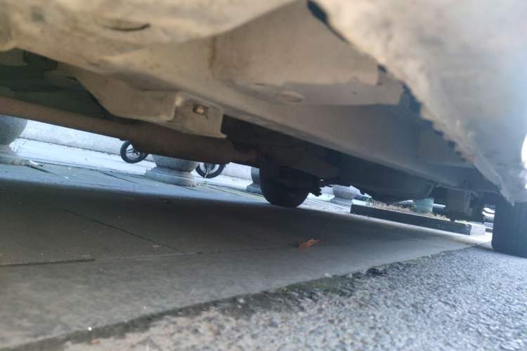 Used BAIC Weiwang M20 2014 1.5L practical type BJ415A Chassis Front Left