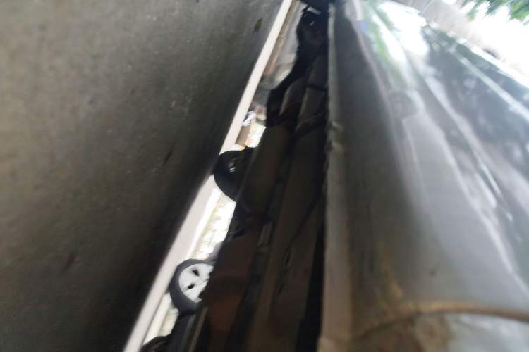 Used BAIC Weiwang M20 2014 1.5L Luxury Version BJ415B Chassis Front Right