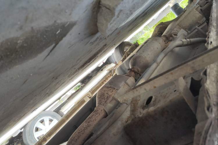 Used BAIC Weiwang M20 2014 1.5L Comfort Version BJ415B Chassis Front Right
