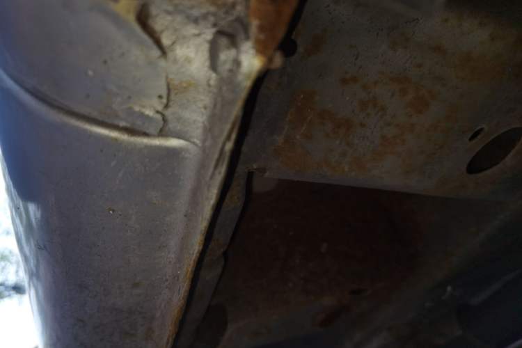 Used BAIC Weiwang M20 2014 1.5L Ultra-Luxury BJ415B Chassis Front Right