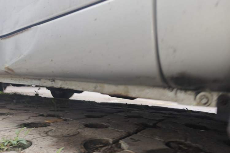Used BAIC Weiwang M20 2014 1.5L Comfort Version BJ415B Chassis Front Right