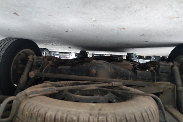 Used BAIC Weiwang M20 2014 1.5L Luxury Version BJ415B Chassis Rear