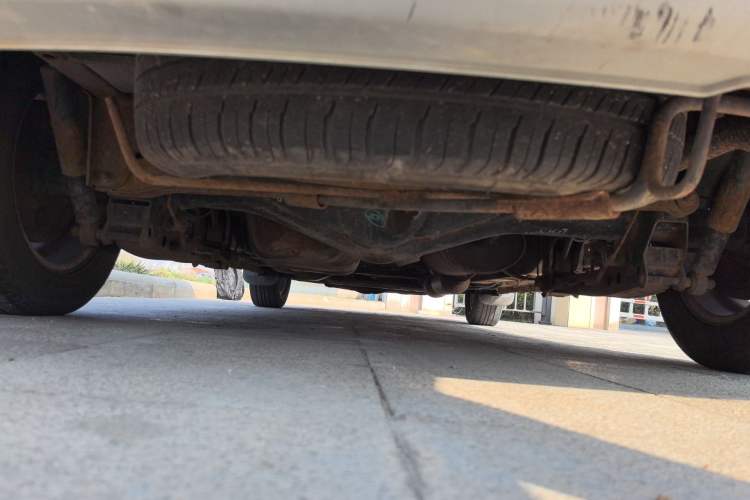 Used BAIC Weiwang M20 2014 1.5L Comfort Version BJ415B Chassis Rear