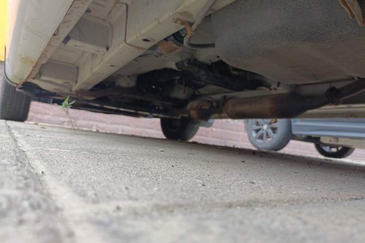Used BAIC Weiwang M20 2014 1.5L Basic Version BJ415B Chassis Rear Left