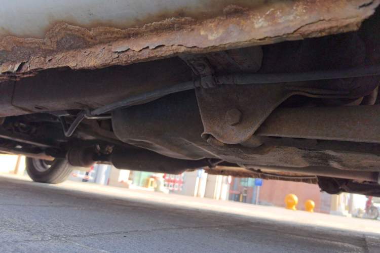 Used BAIC Weiwang M20 2014 1.5L Comfort Version BJ415B Chassis Rear Left