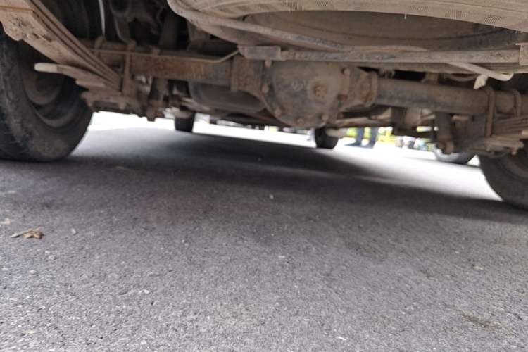 Used BAIC Weiwang M20 2014 1.5L practical type BJ415A Chassis Rear