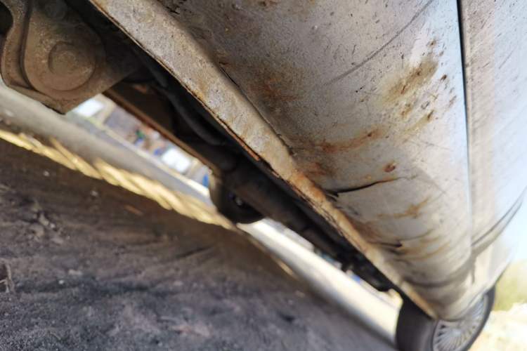 Used BAIC Weiwang M20 2014 1.5L practical type BJ415A Chassis Rear Right