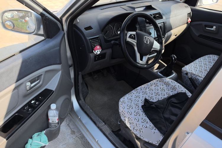 Used BAIC Weiwang M20 2014 1.5L Comfort Version BJ415B Driver Seat