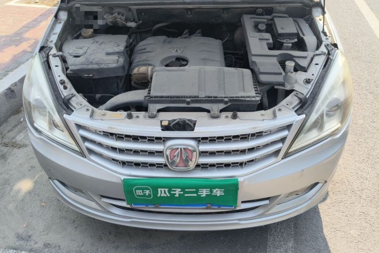 Used BAIC Weiwang M20 2014 1.5L practical type BJ415A Engine Bay