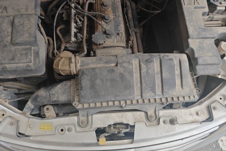 Used BAIC Weiwang M20 2014 1.5L practical type BJ415A Engine Bay