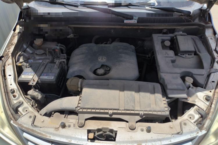 Used BAIC Weiwang M20 2014 1.5L practical type BJ415A Engine Bay
