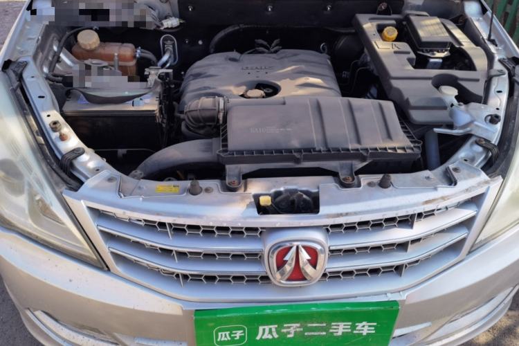 Used BAIC Weiwang M20 2014 1.5L practical type BJ415A Engine Bay