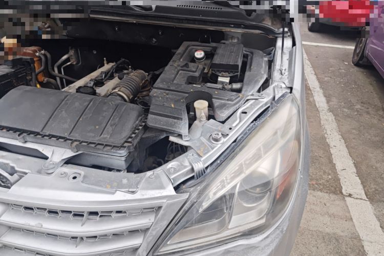 Used BAIC Weiwang M20 2014 1.5L Comfort Version BJ415B Engine Bay Left