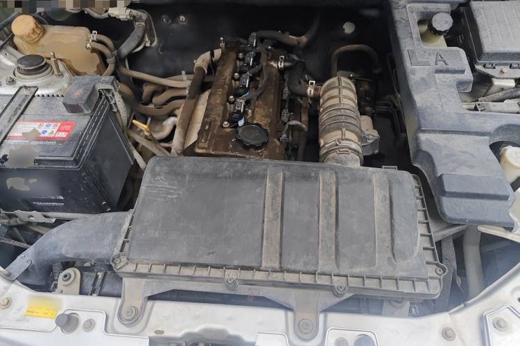 Used BAIC Weiwang M20 2014 1.5L Comfort Version BJ415B Engine Bay