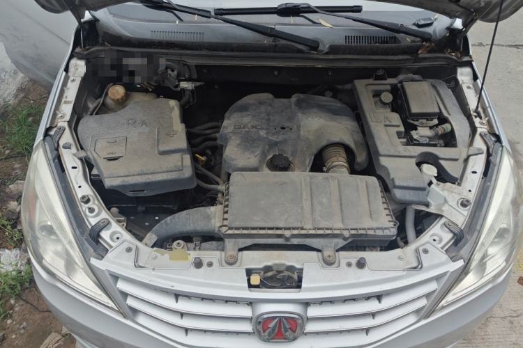 Used BAIC Weiwang M20 2014 1.5L Comfort Version BJ415B Engine Bay