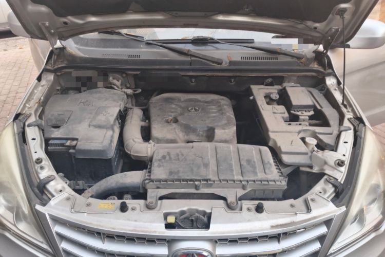 Used BAIC Weiwang M20 2014 1.5L Comfort version DAM15DL Engine Bay