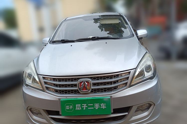 Used BAIC Weiwang M20 2014 1.5L Basic Version BJ415B Front