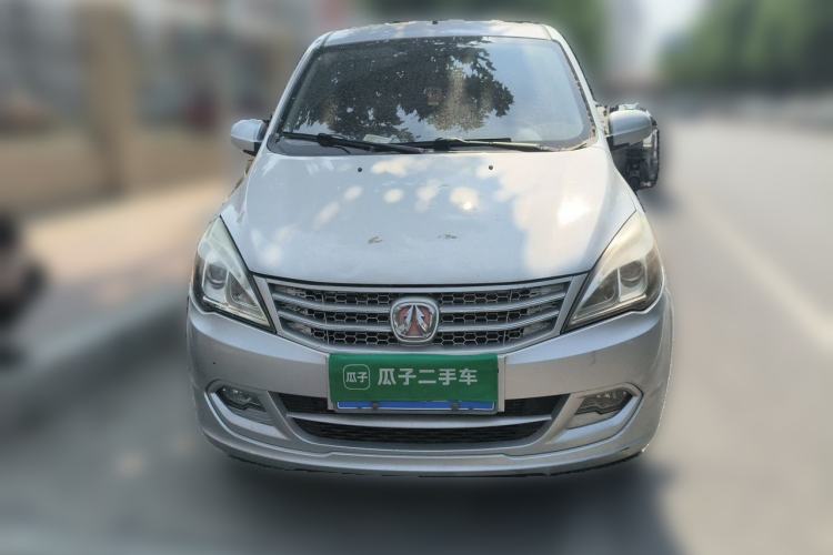 Used BAIC Weiwang M20 2014 1.5L practical type BJ415A Front