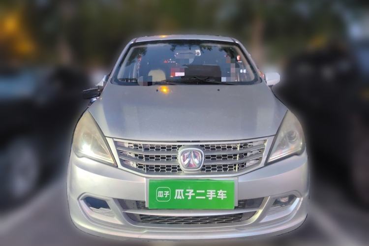 Used BAIC Weiwang M20 2014 1.5L Ultra-Luxury BJ415B Front