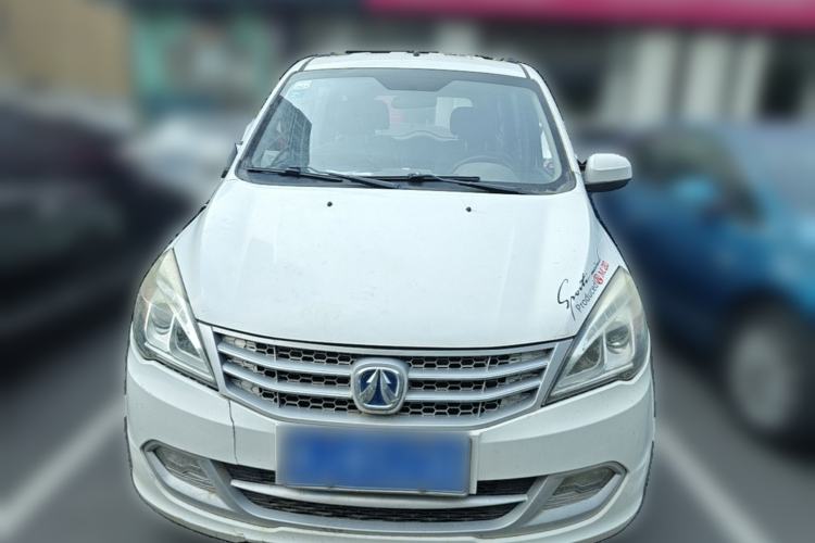 Used BAIC Weiwang M20 2014 1.5L practical type BJ415A Front