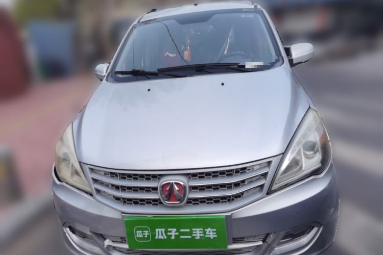 Used BAIC Weiwang M20 2014 1.5L Ultra-Luxury BJ415B Front