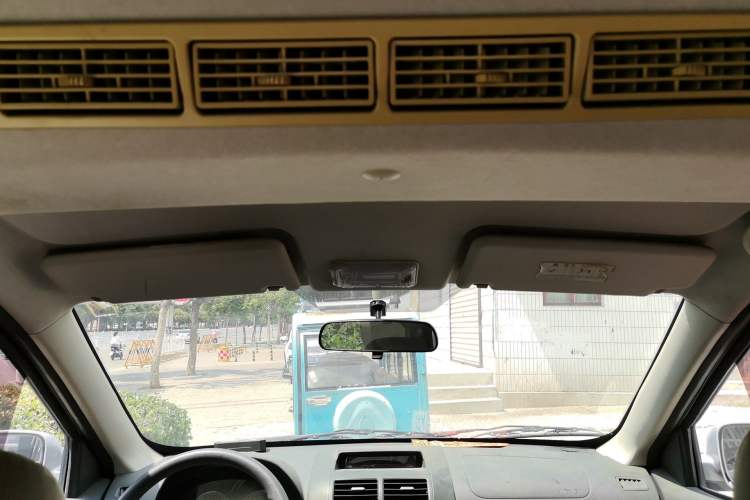 Used BAIC Weiwang M20 2014 1.5L Ultra-Luxury DAM15DL Headliner