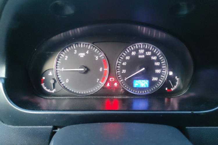 Used BAIC Weiwang M20 2014 1.5L practical type BJ415A Instrument Cluster