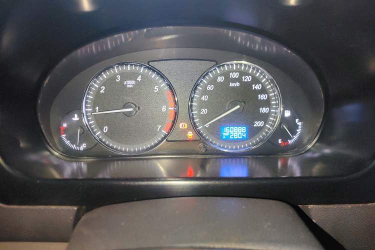Used BAIC Weiwang M20 2014 1.5L Ultra-Luxury BJ415B Instrument Cluster