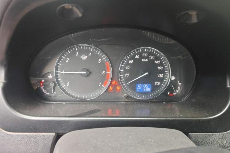 Used BAIC Weiwang M20 2014 1.5L practical type BJ415A Instrument Cluster