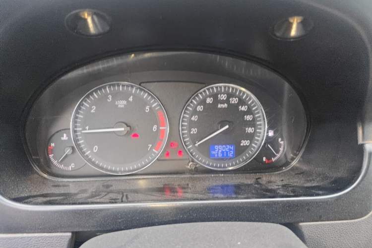 Used BAIC Weiwang M20 2014 1.5L Comfort Version BJ415B Instrument Cluster