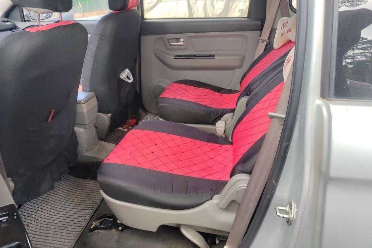 Used BAIC Weiwang M20 2014 1.5L Comfort Version BJ415B Left Rear Seat