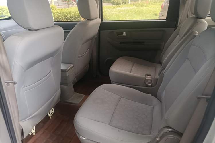 Used BAIC Weiwang M20 2014 1.5L Basic Version DAM15DL Left Rear Seat