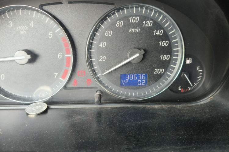 Used BAIC Weiwang M20 2014 1.5L practical type BJ415A Odometer Close Up