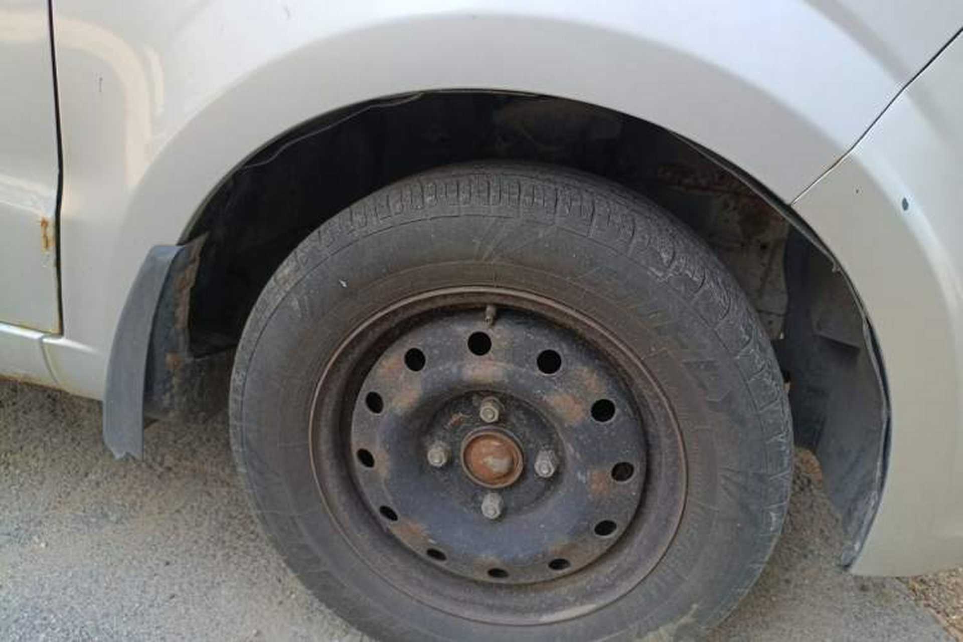 Used BAIC Weiwang M20 2014 1.5L practical type BJ415A Right Front Wheel Hub
