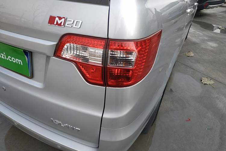 Used BAIC Weiwang M20 2014 1.5L Comfort Version BJ415B Right Rear Taillight