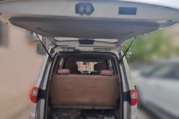 Used BAIC Weiwang M20 2014 1.5L practical type BJ415A Trunk
