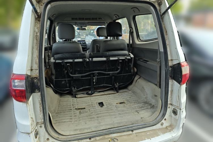 Used BAIC Weiwang M20 2014 1.5L practical type BJ415A Trunk