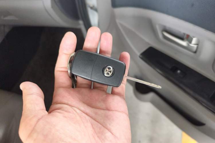 Used BAIC Weiwang M20 2014 1.5L Luxury Version BJ415B Vehicle Key