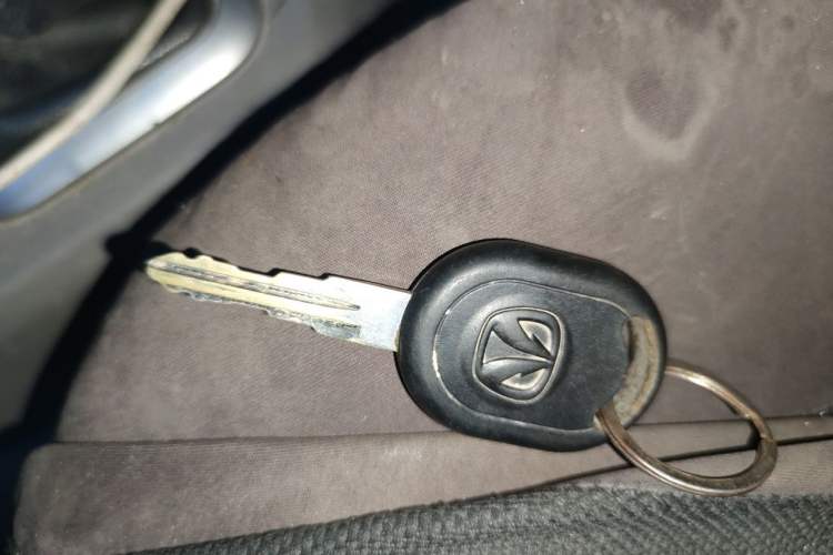 Used BAIC Weiwang M20 2014 1.5L practical type BJ415A Vehicle Key
