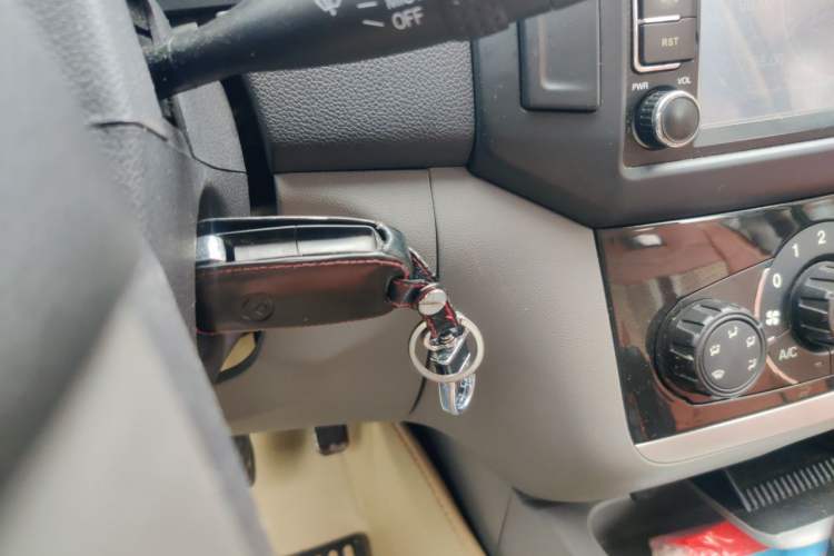 Used BAIC Weiwang M20 2014 1.5L practical type BJ415A Vehicle Key