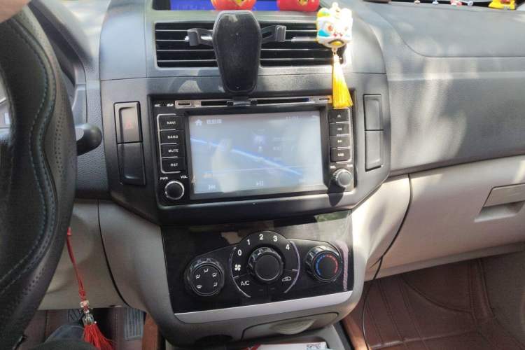 Used BAIC Weiwang M20 2014 1.5L Basic Version DAM15DL Audio And AC Panel
